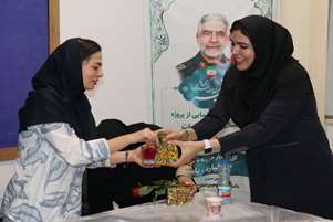 تقدیر سرپرست شبکه بهداشت و درمان کوار از پزشکان شاغل در مراکز خدمات جامع سلامت به مناسبت روز پزشک