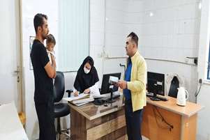 حضور سرپرست معاونت بهداشتی شبکه بهداشت درمان کوار در مرکز جامع سلامت امیرالمؤمنین (ع)