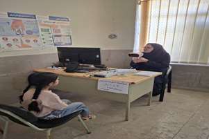  غربالگری تنبلی چشم کودکان ۳ تا ۶ سال در خانه بهداشت فرود