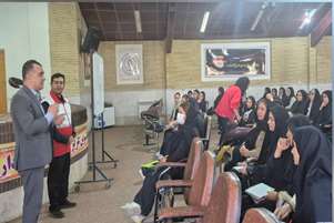 برگزاری همایش مردمی خودمراقبتی در شرایط بحران‌ توسط شبکه بهداشت و درمان شهرستان کوار