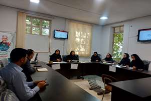 برگزاری کمیته درون بخشی سالمندان در شبکه بهداشت و درمان شهرستان کوار به مناسبت هفته ملی سالمند