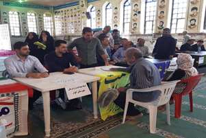 برپایی میز خدمت و ایستگاه سلامت ویژه هفته دولت در مصلا چهارده معصوم شهرستان کوار