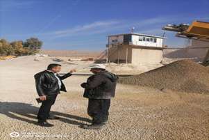 بازدید کارشناسان بهداشت حرفه‌ای از معادن شن و ماسه شهرستان کوار