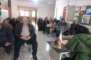 برگزاری کارگاه آموزشی عوارض روش های پیشگیری از بارداری در راستای جوانی جمعیت ویژه اولیای دانش‌آموزان مدرسه استثنایی فرشتگان کوار