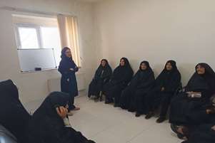  برگزاری جلسه آموزشی ارتقای سلامت روان سالمندان به مناسبت هفته ملی سالمند