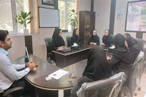 نشست بررسی خدمات سلامت سطح یک  با حضور معاون بهداشتی و مسئول واحدهای ستادی توسط واحد توسعه شبکه برگزار شد
